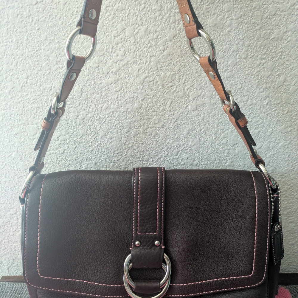 Coach Brown Leather Shoulder Bag, Tan Strap, Pink Interior/Stitching - NEW! 🩷 - Picture 5 of 13